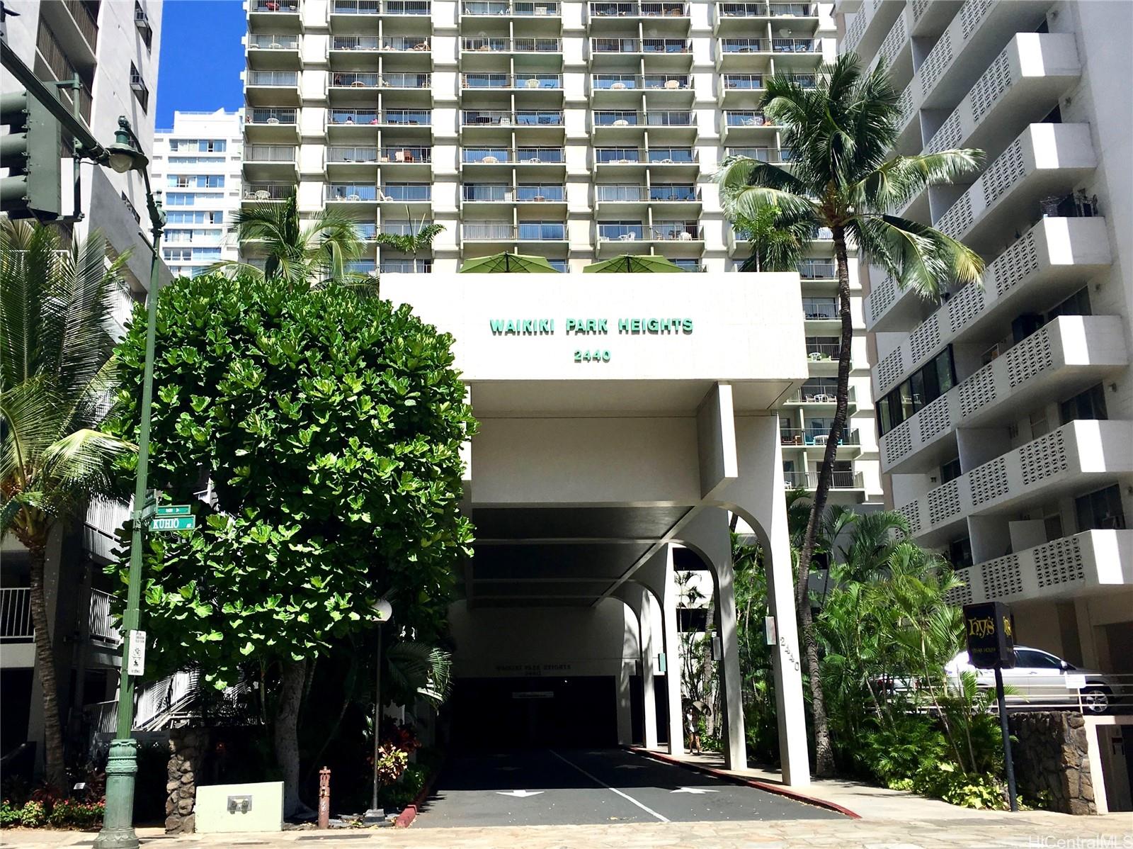 2440 Kuhio Ave Honolulu - Rental - photo 14 of 19