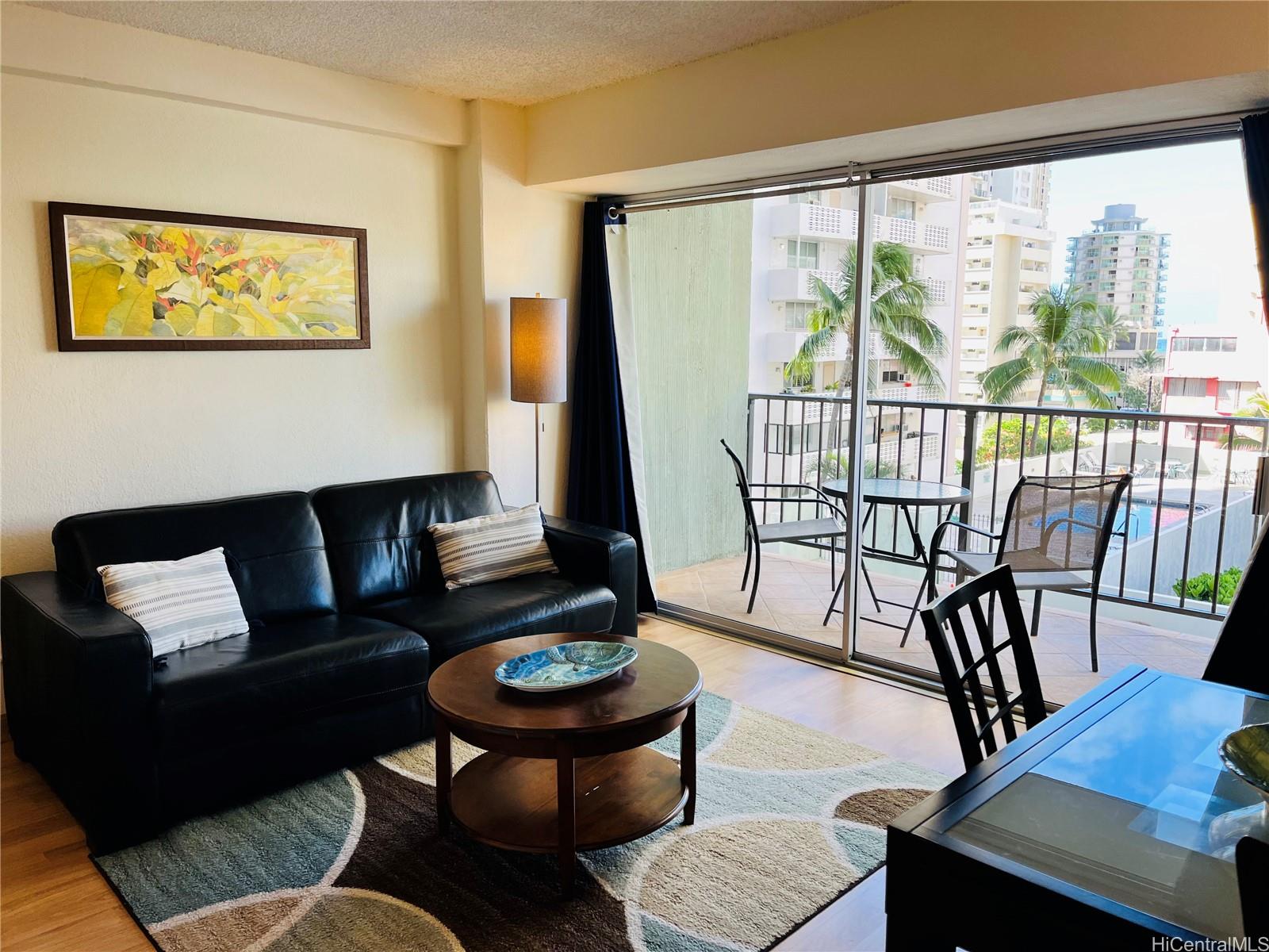 2440 Kuhio Ave Honolulu - Rental - photo 3 of 18