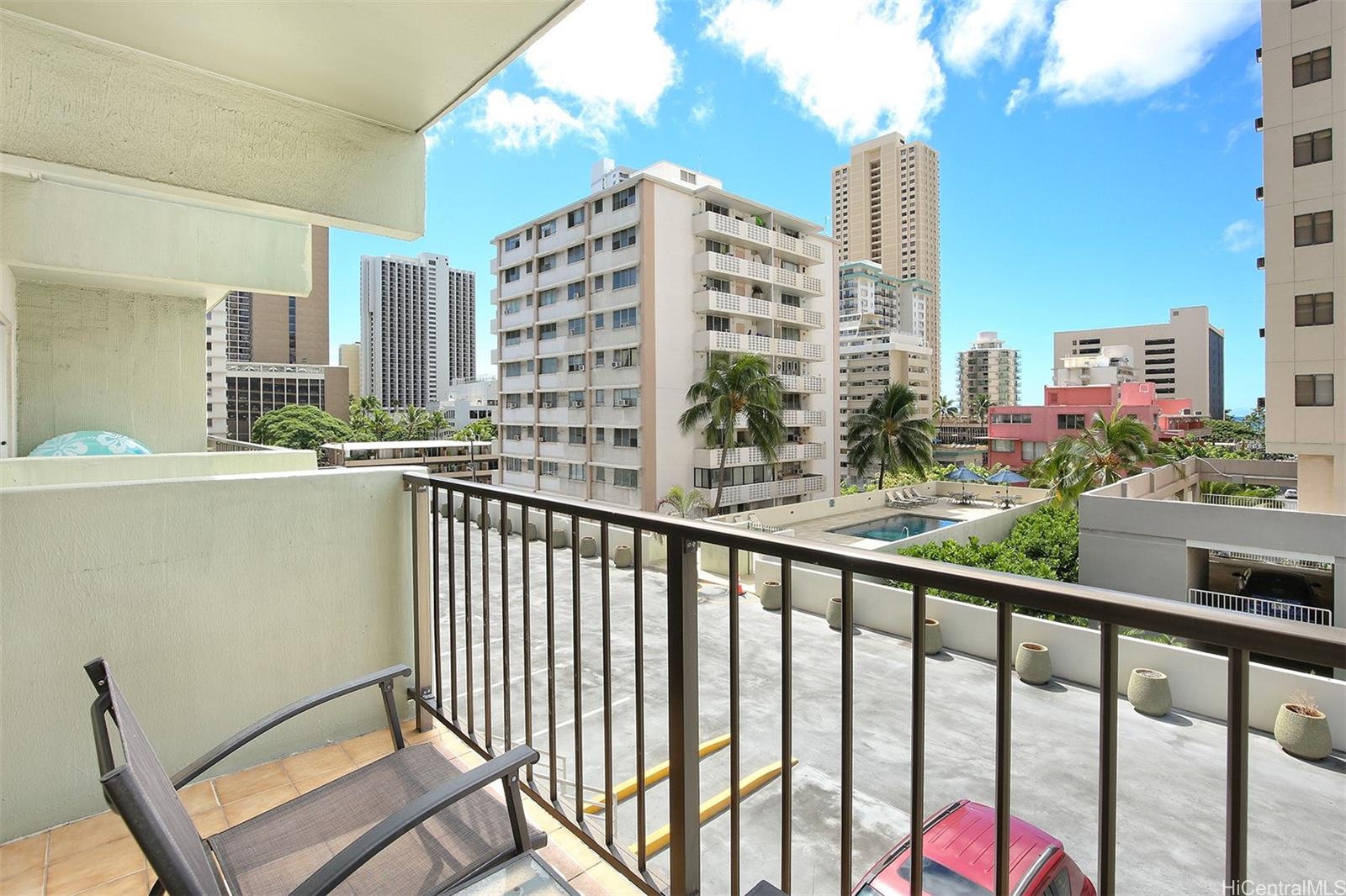 2440 Kuhio Ave Honolulu - Rental - photo 6 of 21