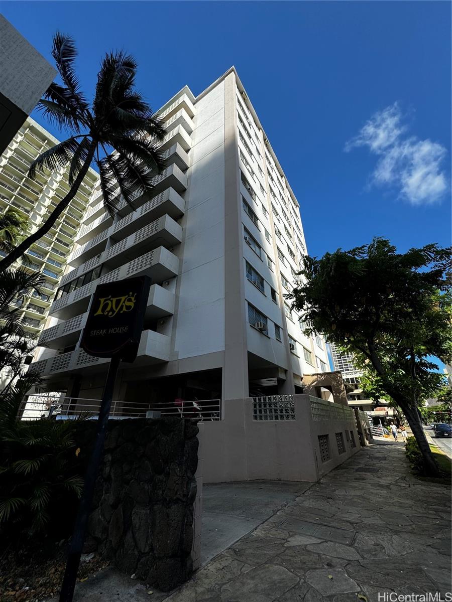 Kuhio Plaza condo # 1001, Honolulu, Hawaii - photo 23 of 25