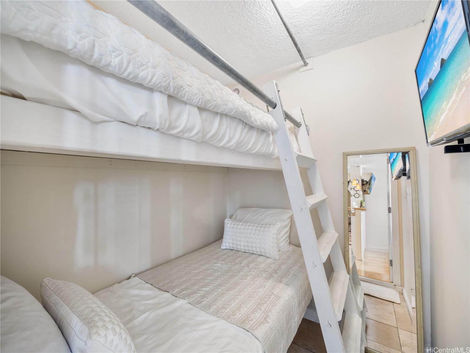 Kuhio Plaza condo # 1101, Honolulu, Hawaii - photo 18 of 25