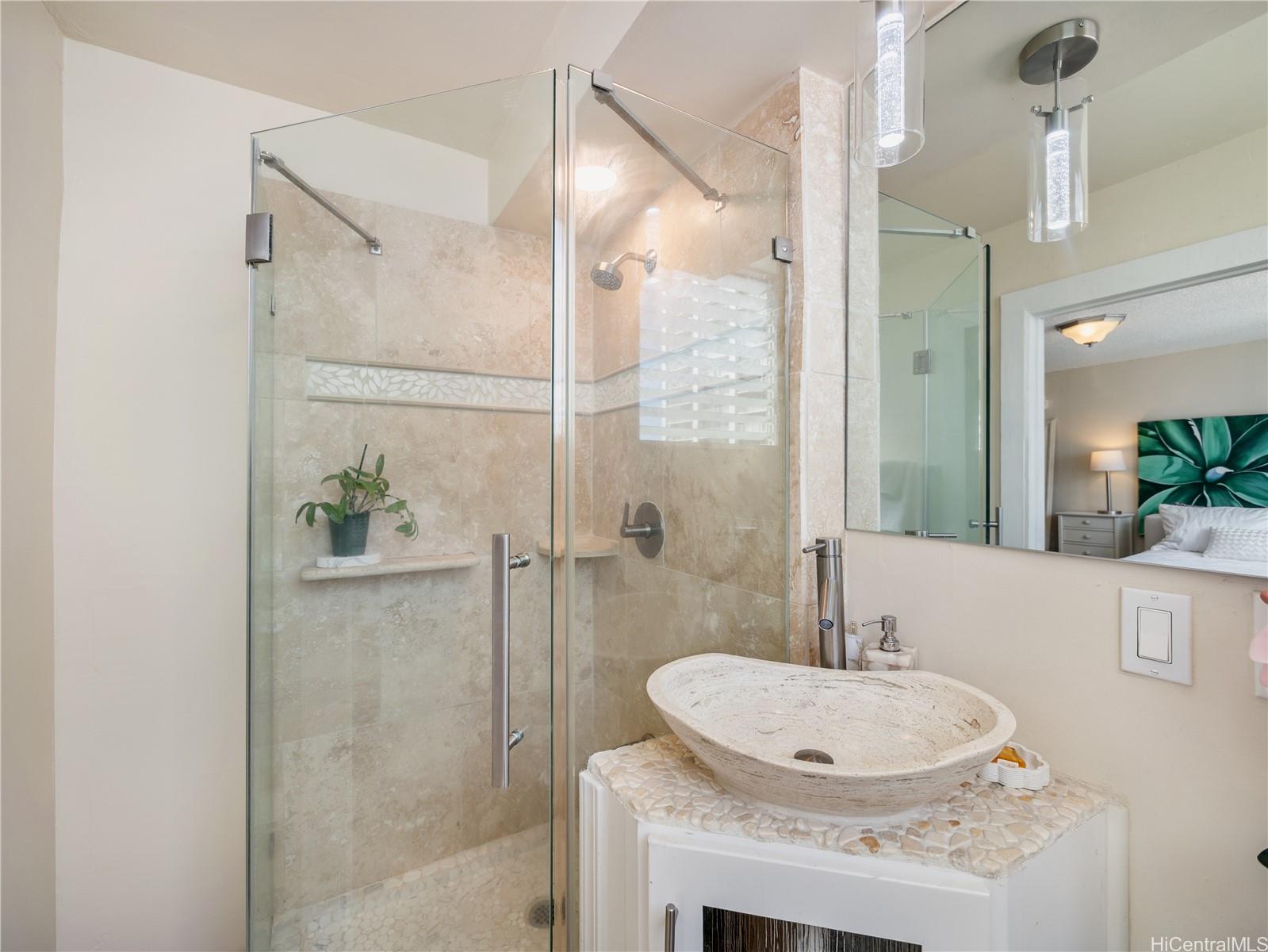 Kuhio Plaza condo # 1101, Honolulu, Hawaii - photo 8 of 25