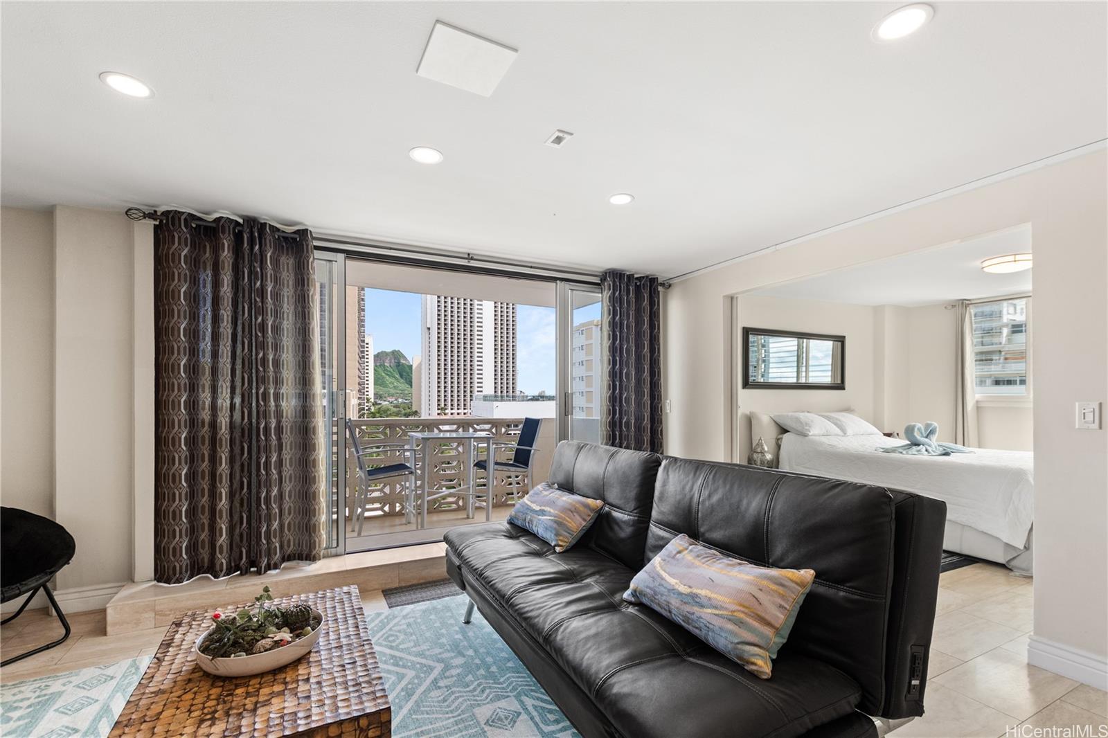 Kuhio Plaza condo # 1102, Honolulu, Hawaii - photo 11 of 18