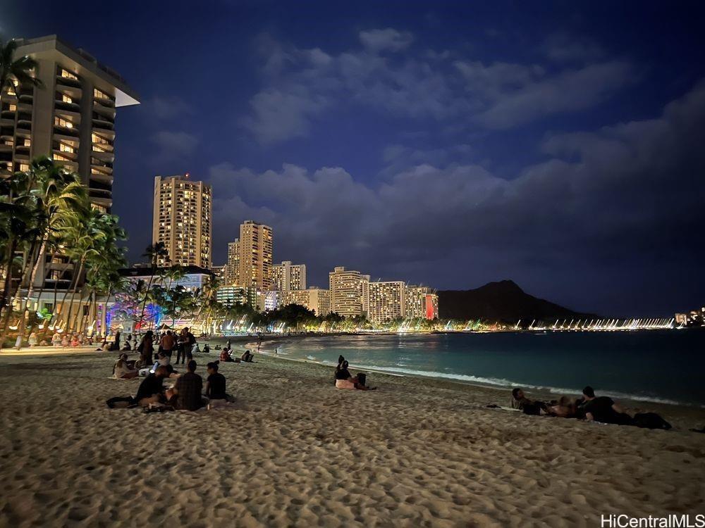 Kuhio Plaza condo # 704, Honolulu, Hawaii - photo 14 of 25