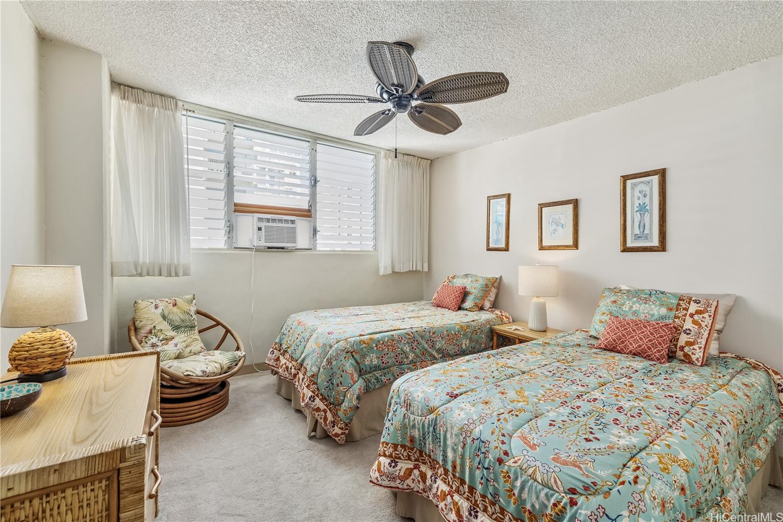 Kuhio Plaza condo # 704, Honolulu, Hawaii - photo 17 of 25