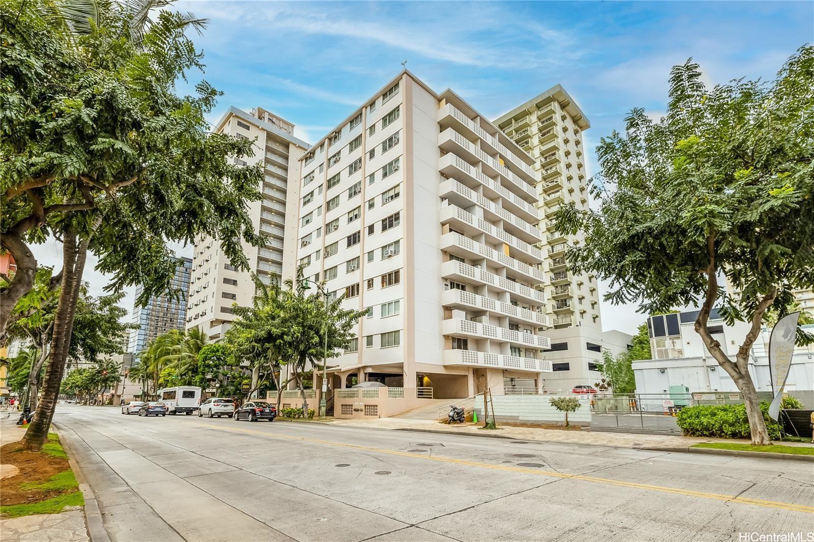 Kuhio Plaza condo # 704, Honolulu, Hawaii - photo 19 of 25