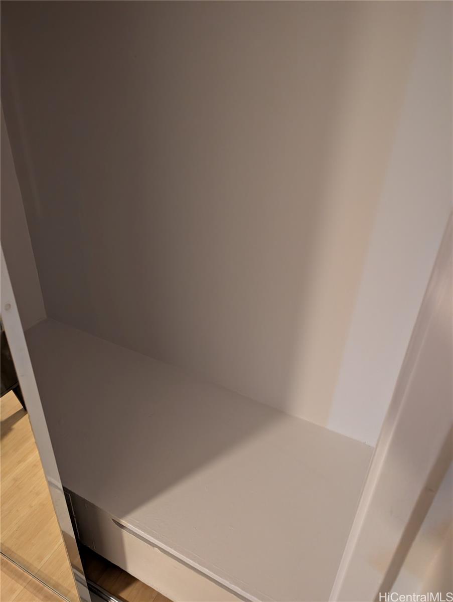 2442 Tusitala St Honolulu - Rental - photo 4 of 5