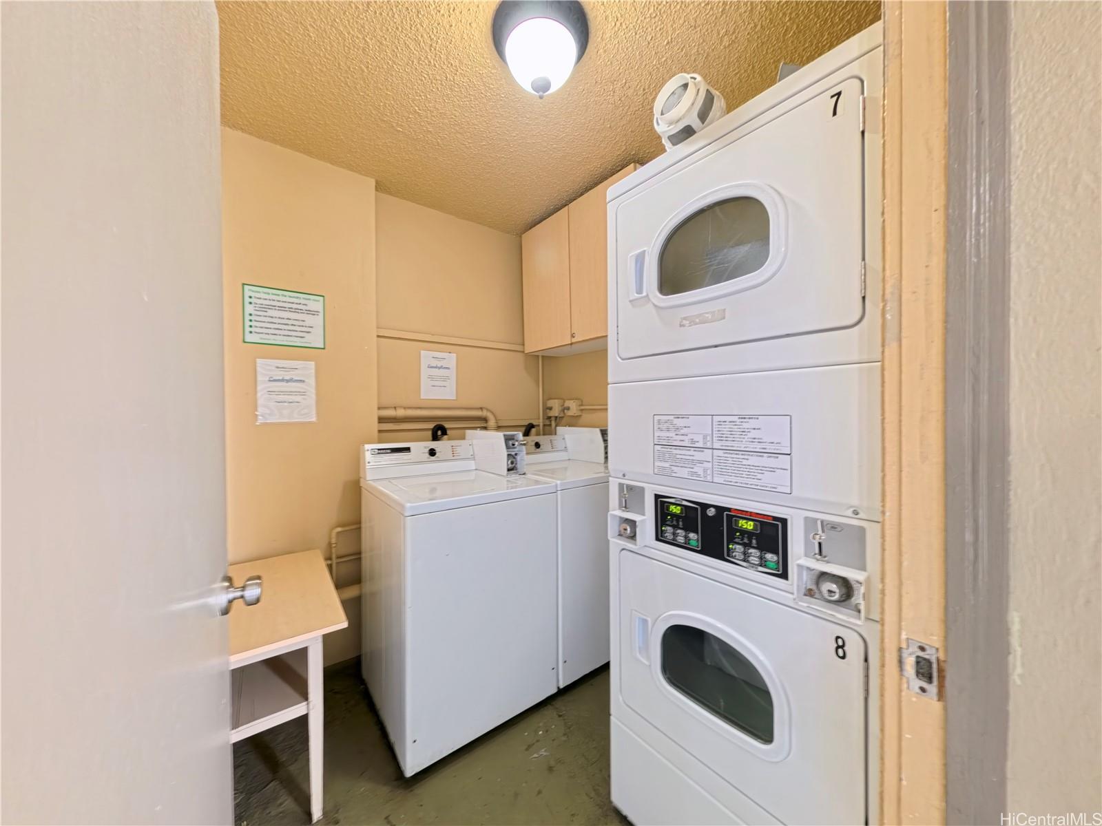 Ainahau Gardens condo # 211, Honolulu, Hawaii - photo 15 of 19