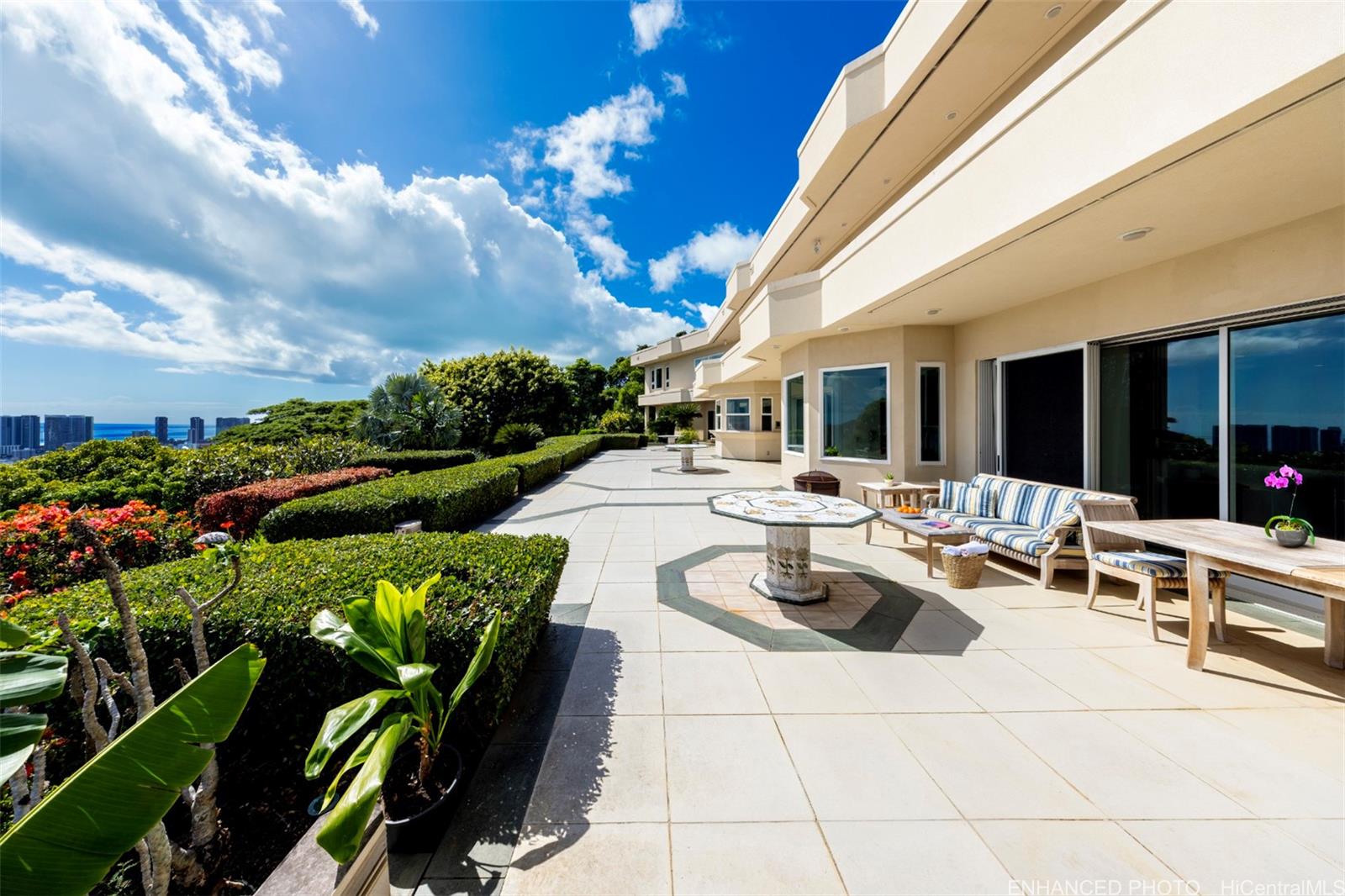 2443  Makiki Hts Drive Makiki Heights, Honolulu home - photo 19 of 25