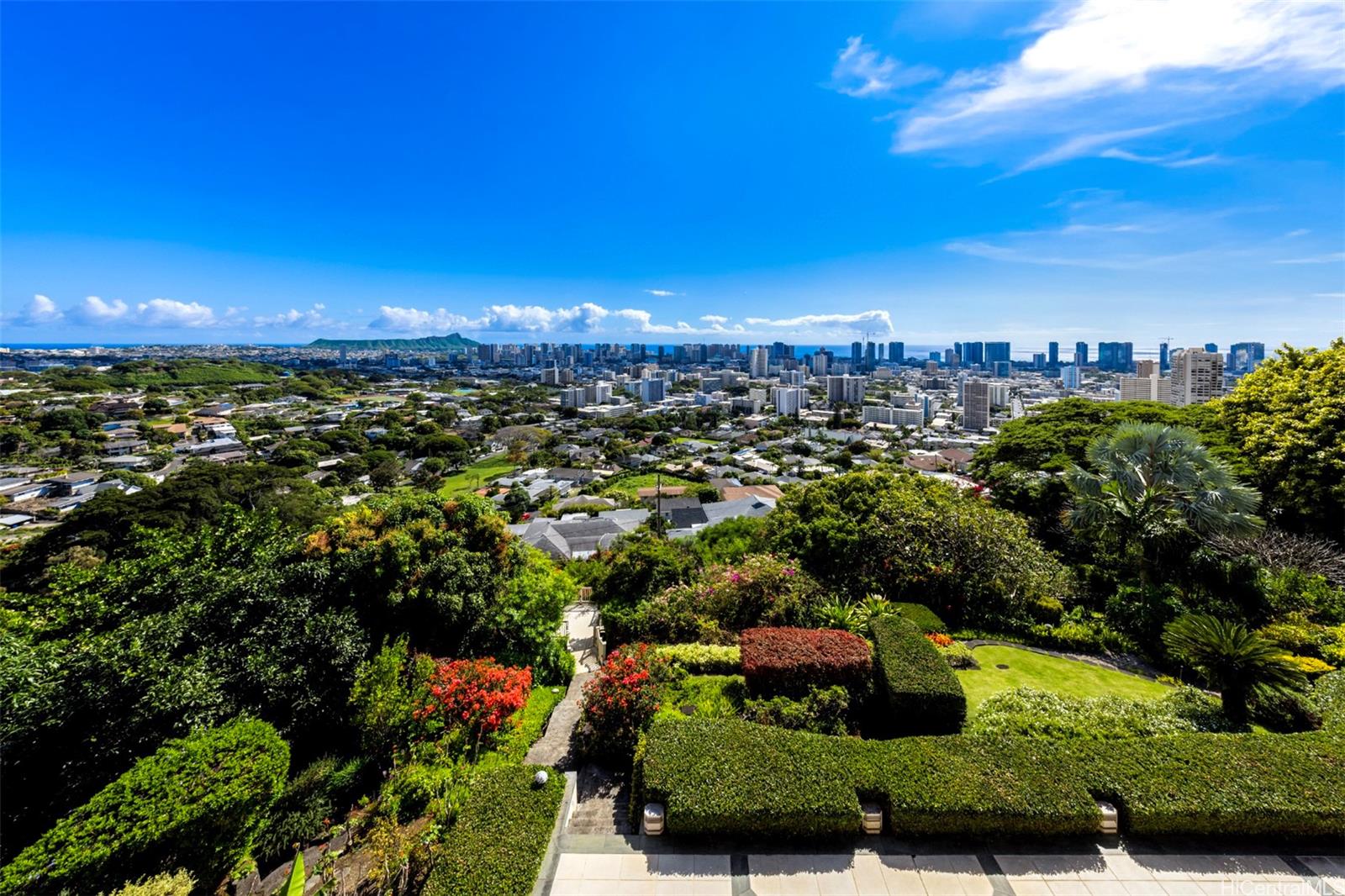 2443  Makiki Hts Drive Makiki Heights, Honolulu home - photo 22 of 25