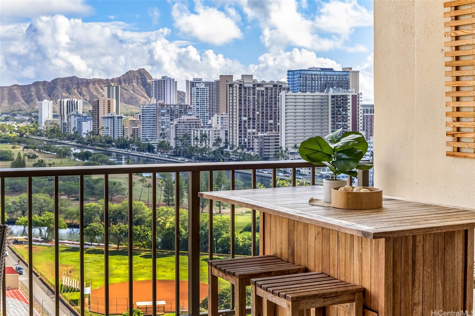 Kaimana Lanais condo # 1802, Honolulu, Hawaii - photo 6 of 24