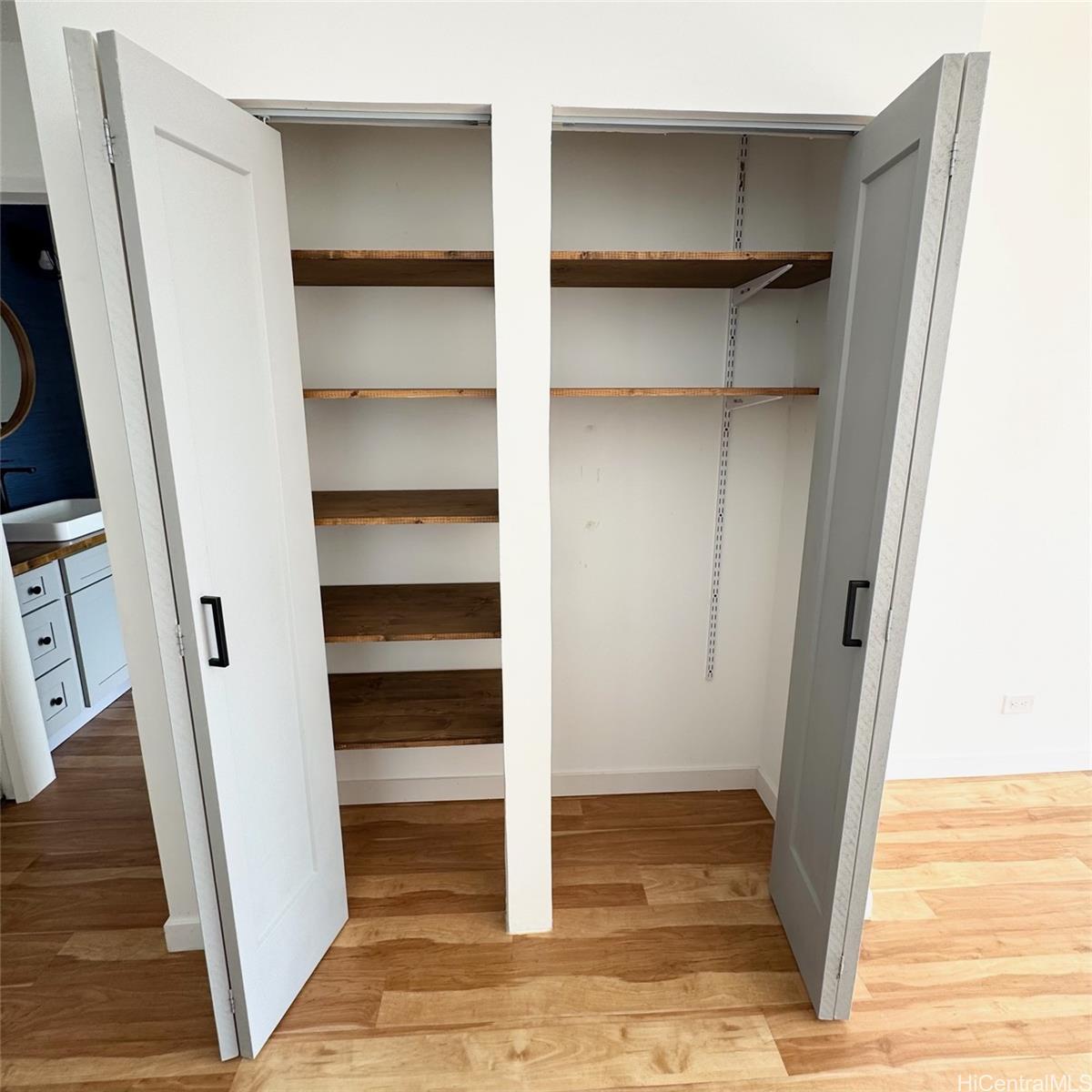 Kaimana Lanais condo # 1903, Honolulu, Hawaii - photo 19 of 24