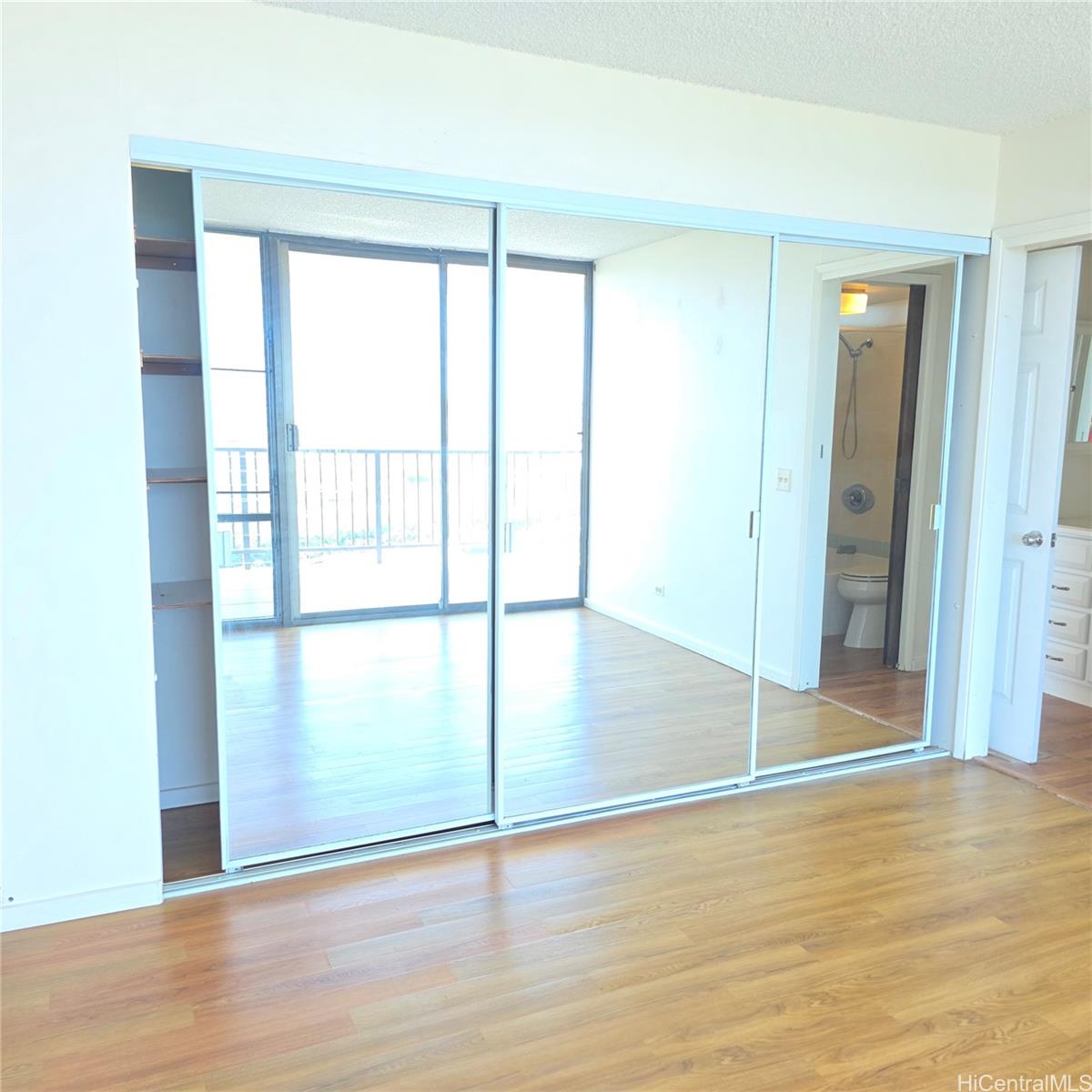 2444 Hihiwai St Honolulu - Rental - photo 14 of 25