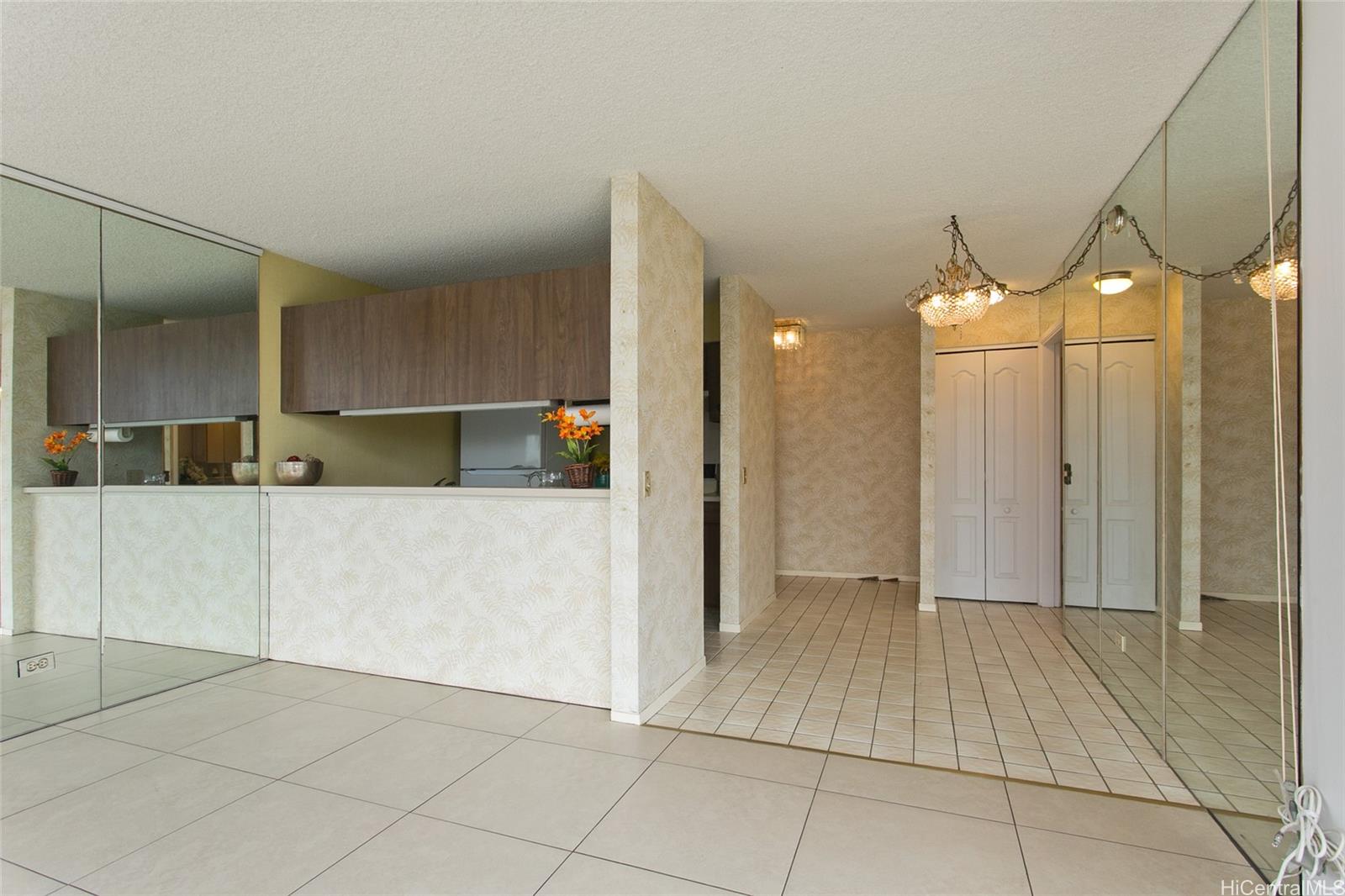 Kaimana Lanais condo # 804, Honolulu, Hawaii - photo 6 of 13