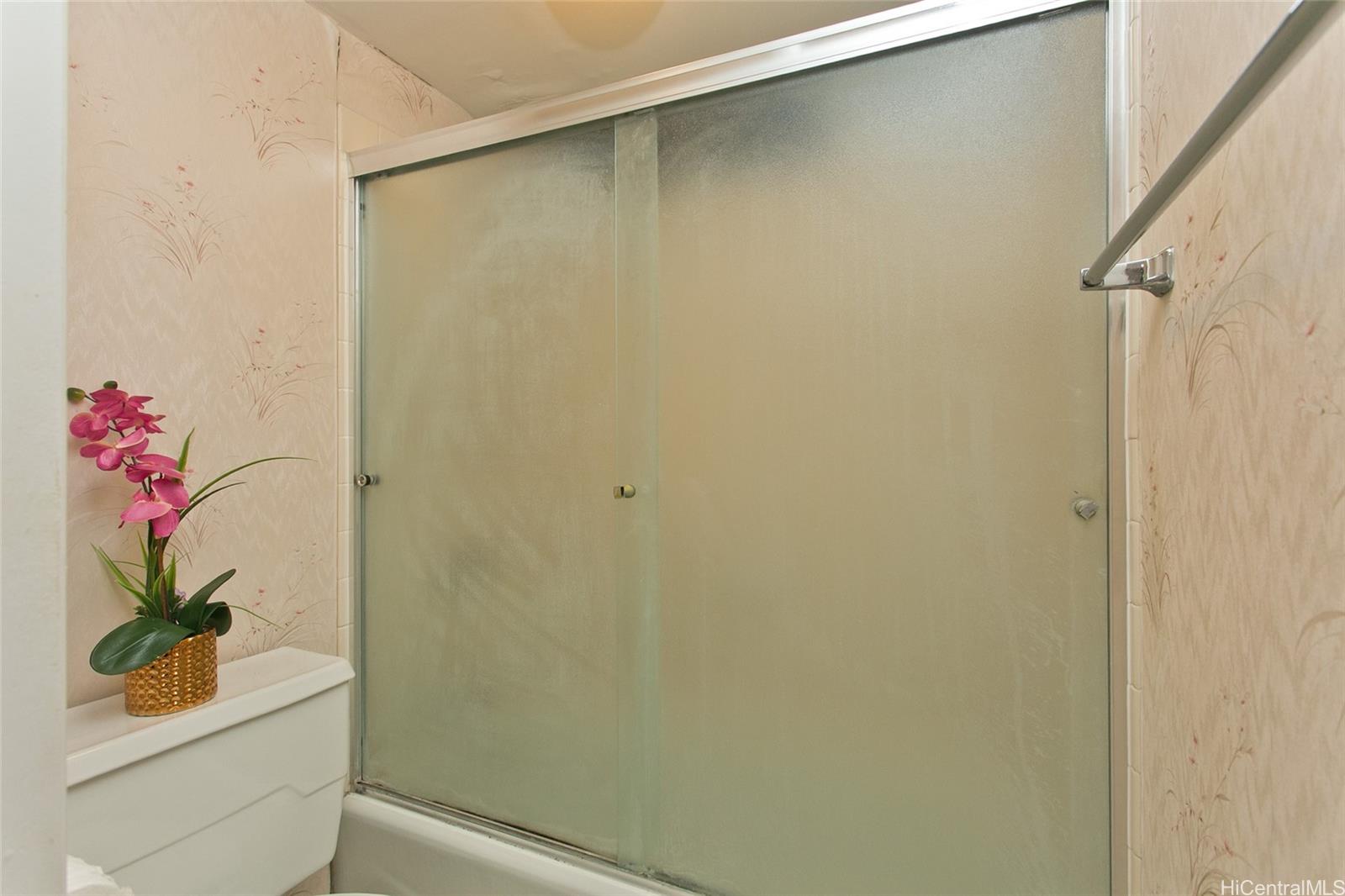 Kaimana Lanais condo # 804, Honolulu, Hawaii - photo 9 of 13