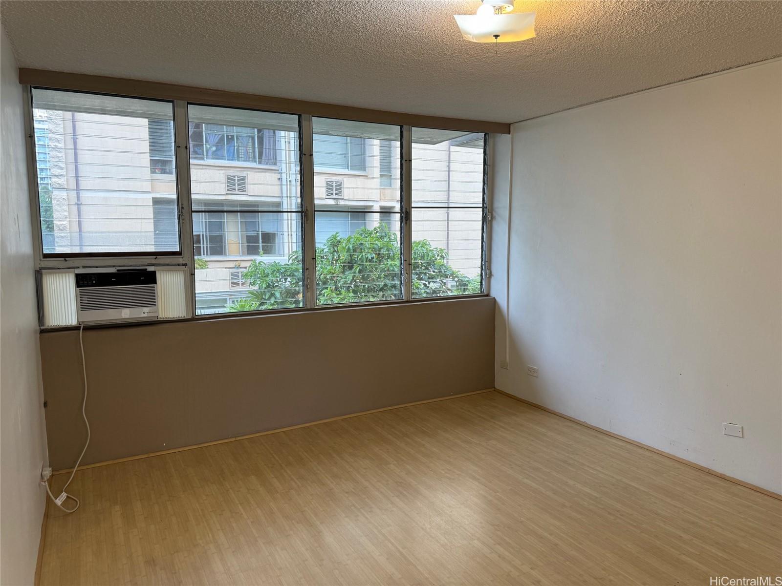 Ainahau Gardens condo # 103, Honolulu, Hawaii - photo 6 of 11