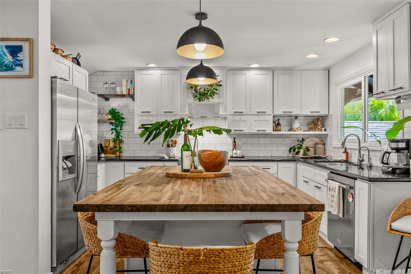 2445  10th Ave Palolo, Diamond Head home - photo 4 of 25