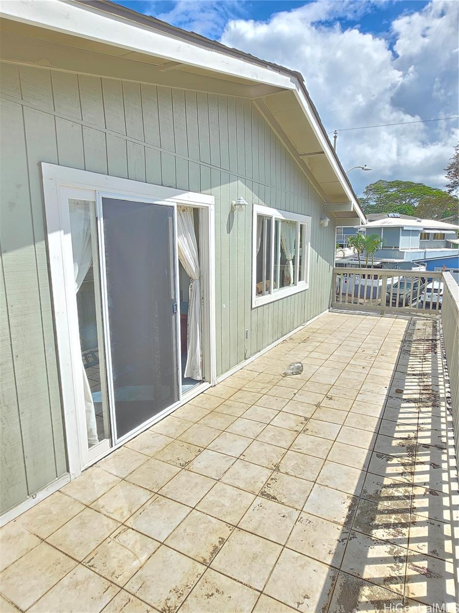 2447 Auhuhu St Pearl City - Rental - photo 13 of 19