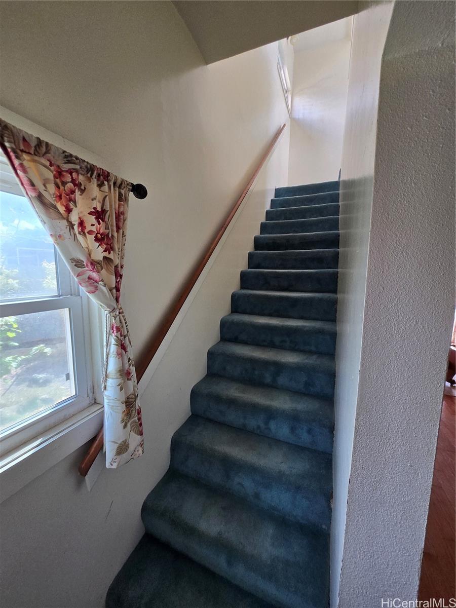 2447 Auhuhu St Pearl City - Rental - photo 8 of 19