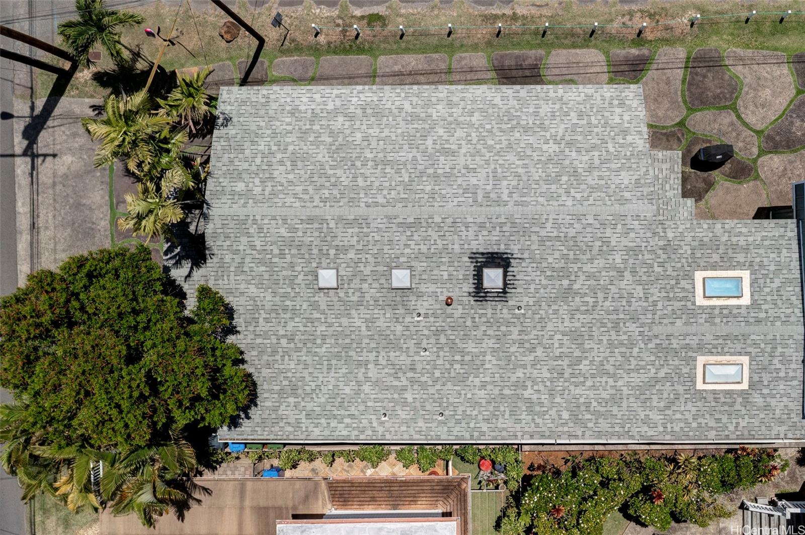 245  Hualani Street Kalama/cnut Grov, Kailua home - photo 6 of 24