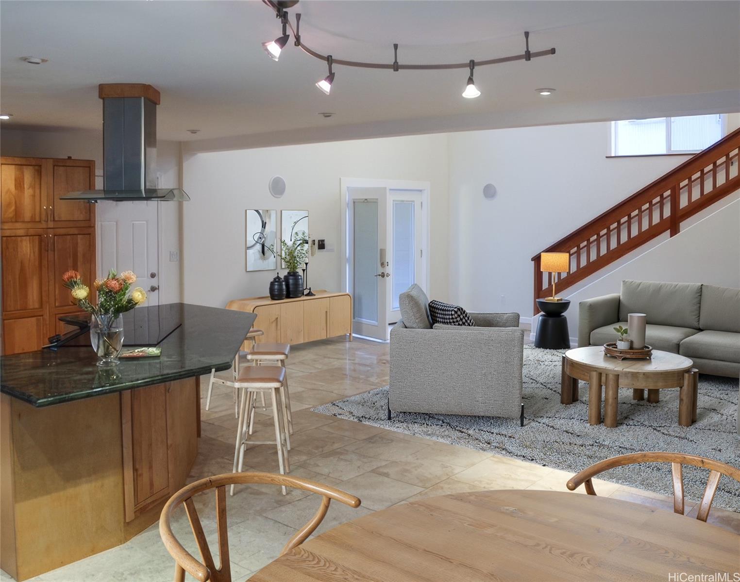 245  Hualani Street Kalama/cnut Grov, Kailua home - photo 4 of 25