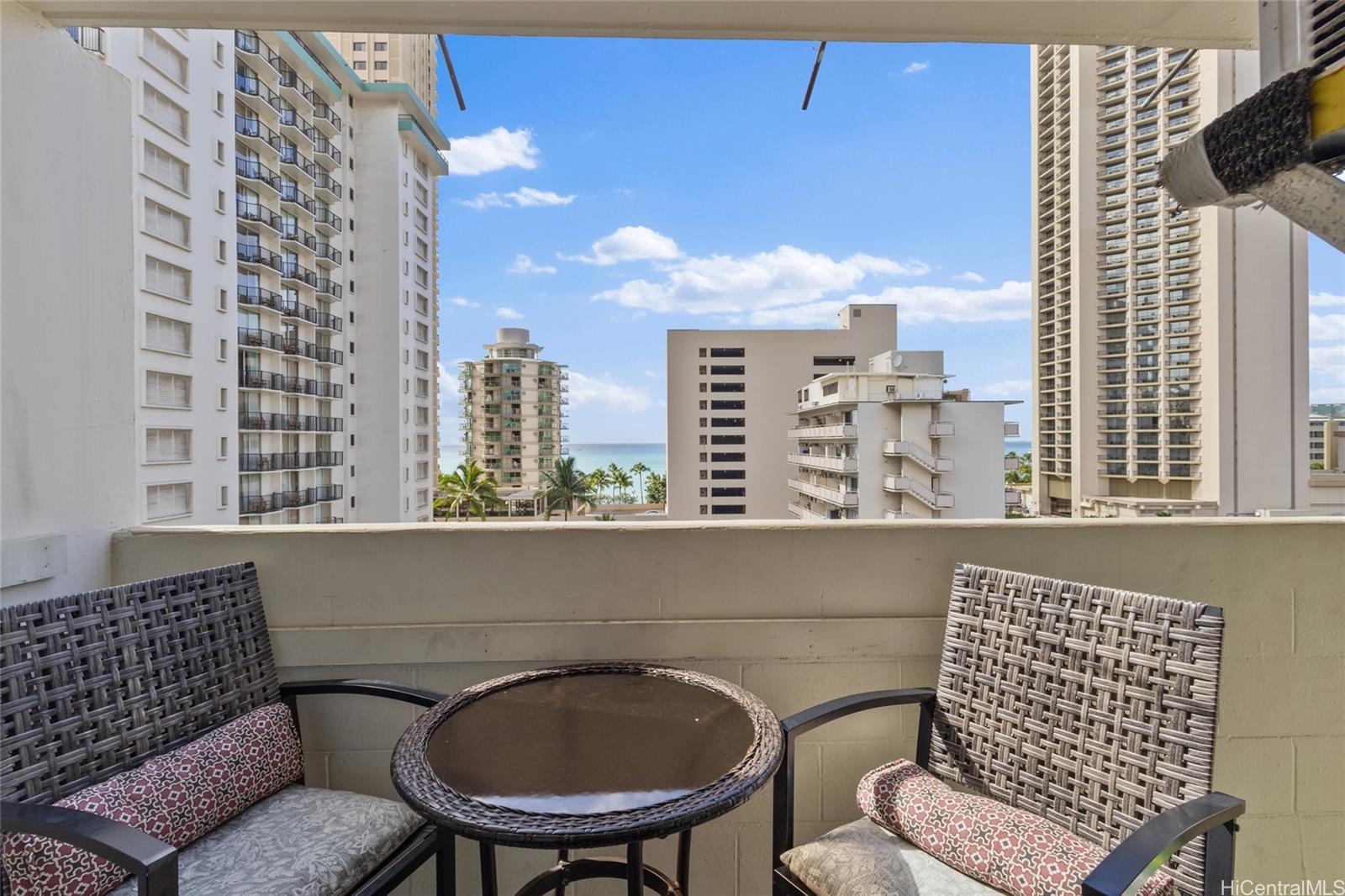 Kuhio Village 2 condo # 1002A, Honolulu, Hawaii - photo 3 of 14