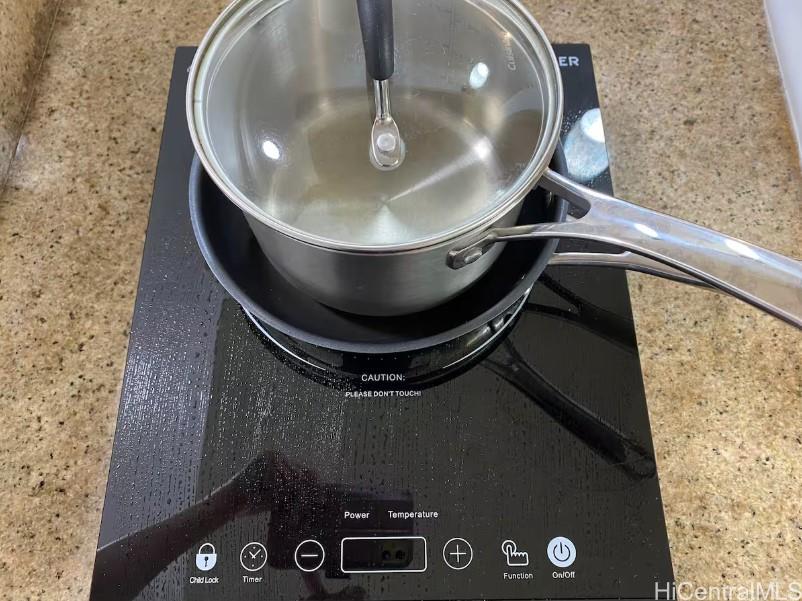 Kuhio Village 2 condo # 1005A, Honolulu, Hawaii - photo 15 of 21