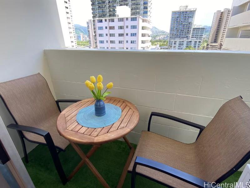 Kuhio Village 2 condo # 1005A, Honolulu, Hawaii - photo 18 of 21