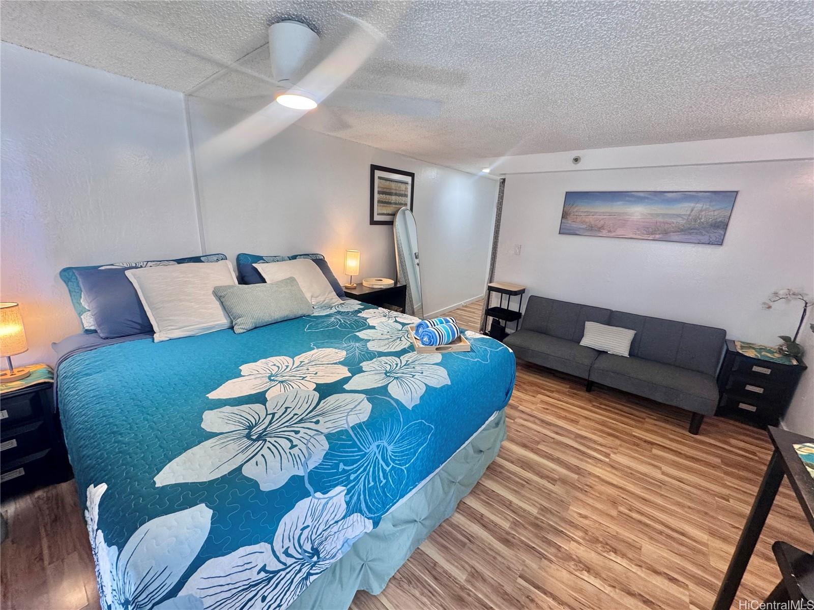 Kuhio Village 2 condo # 1008A, Honolulu, Hawaii - photo 2 of 9