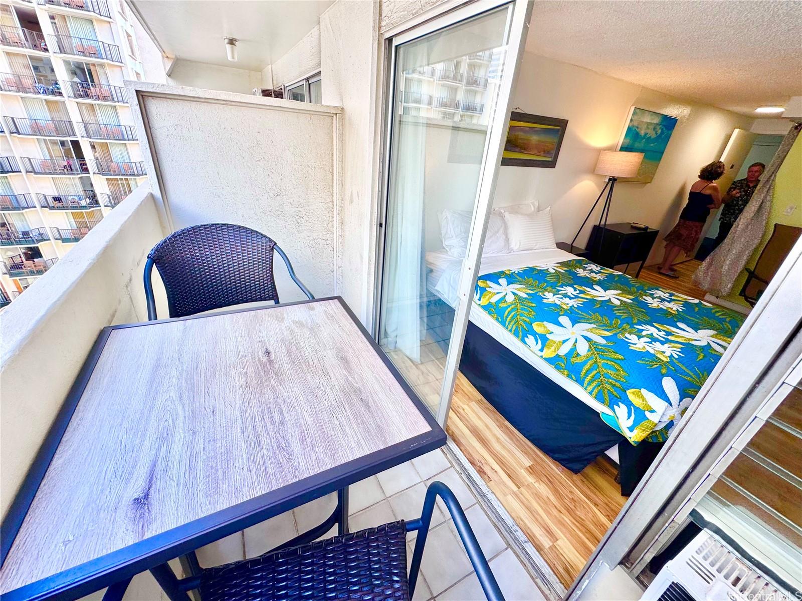 Kuhio Village 2 condo # 1008A, Honolulu, Hawaii - photo 7 of 9