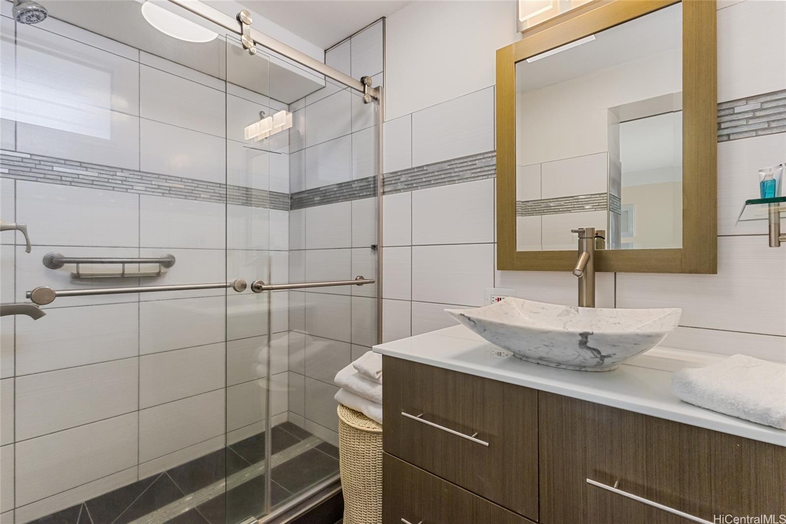 Kuhio Village 2 condo # 1201A, Honolulu, Hawaii - photo 14 of 18