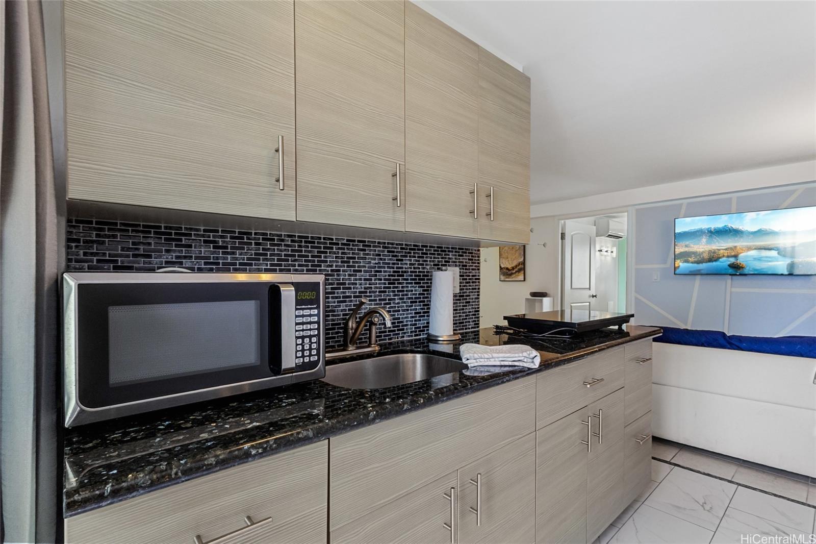 Kuhio Village 2 condo # 1201A, Honolulu, Hawaii - photo 10 of 18