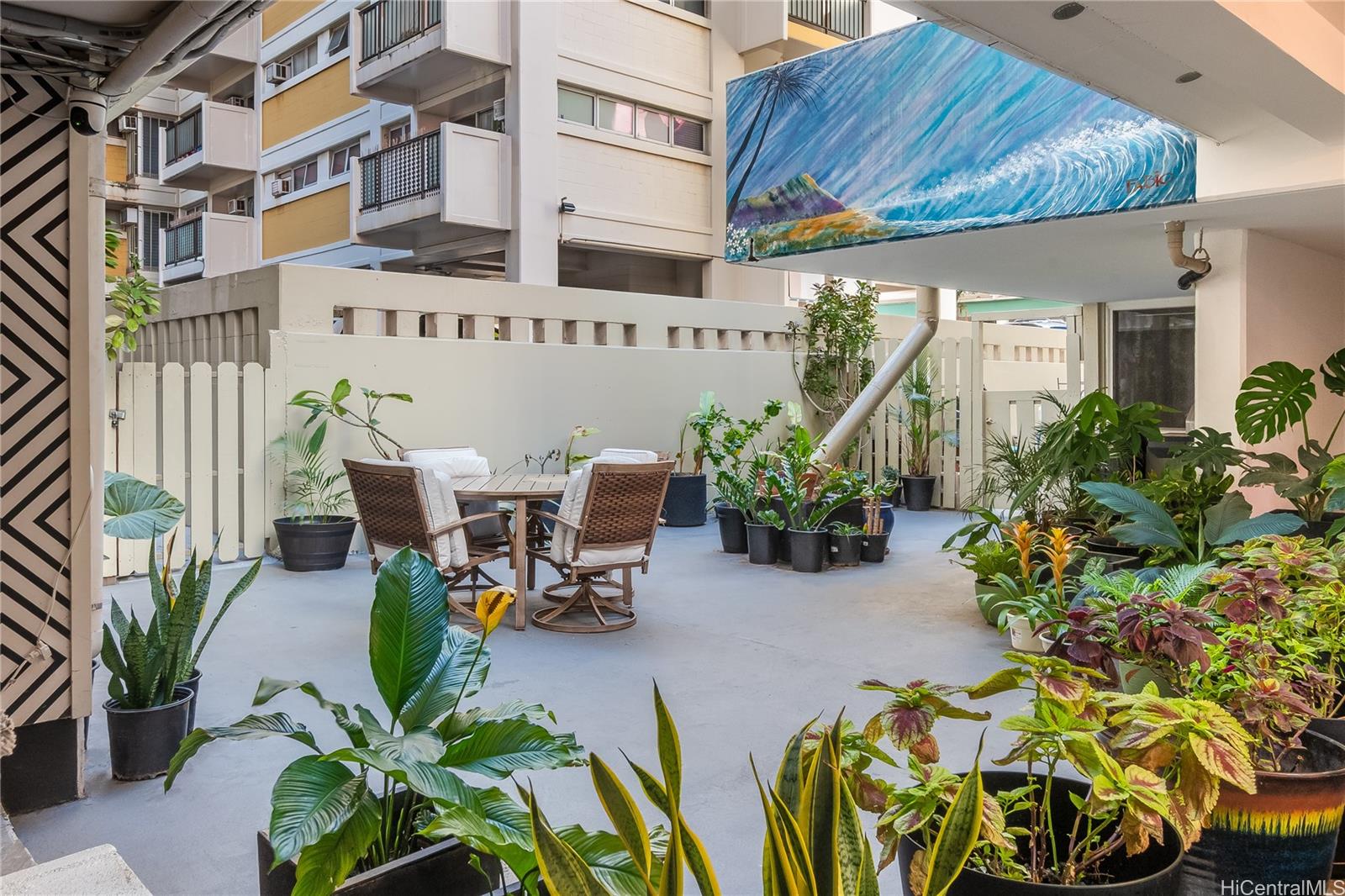 Kuhio Village 2 condo # 201A, Honolulu, Hawaii - photo 14 of 15