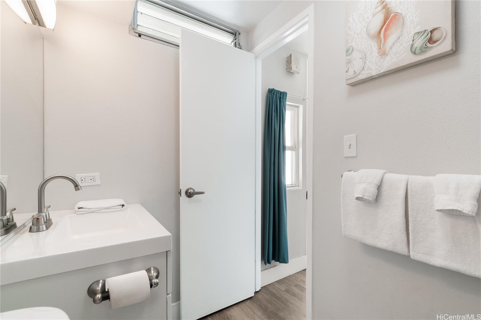 Kuhio Village 2 condo # 201A, Honolulu, Hawaii - photo 7 of 15