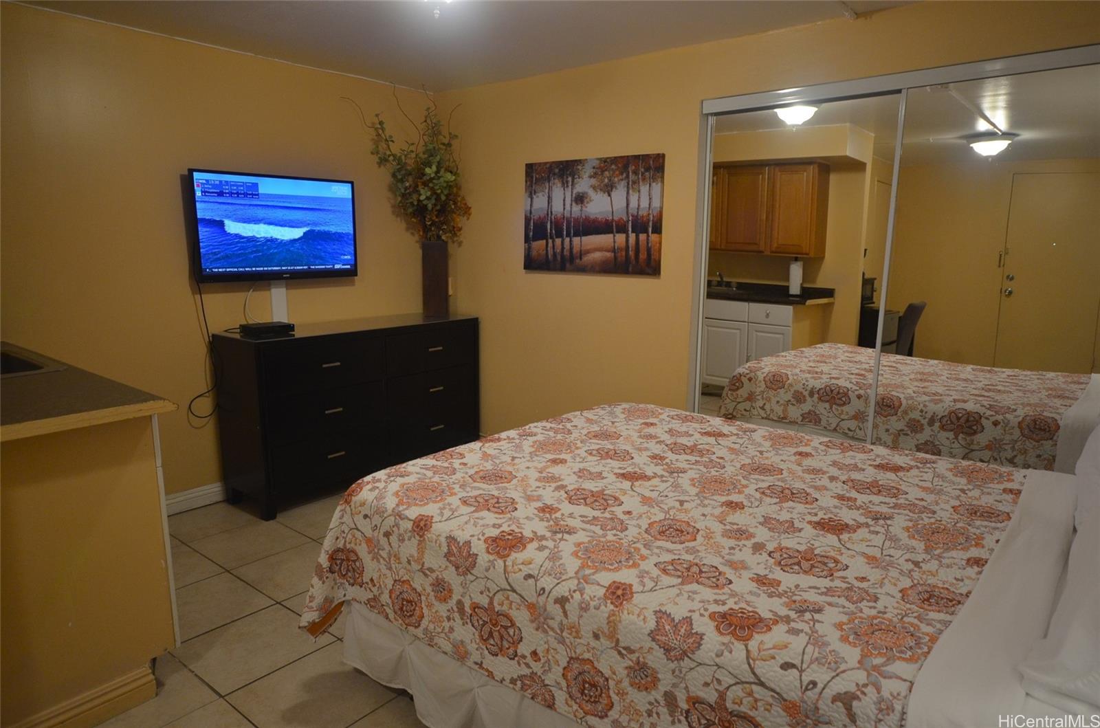 Kuhio Village 2 condo # 202A, Honolulu, Hawaii - photo 3 of 15