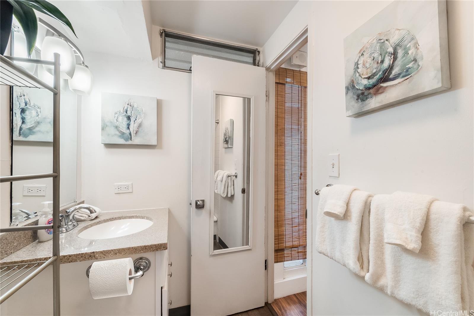 Kuhio Village 2 condo # 208A, Honolulu, Hawaii - photo 13 of 14