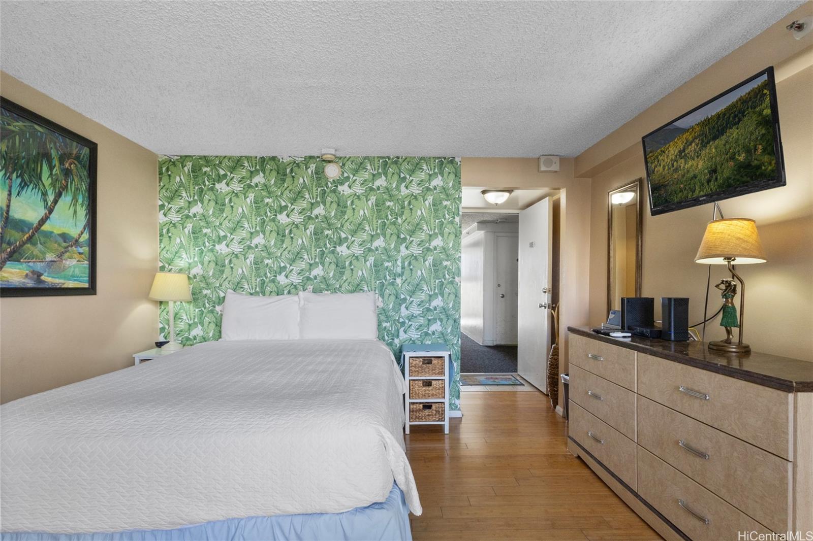 Kuhio Village 2 condo # 505A, Honolulu, Hawaii - photo 4 of 25