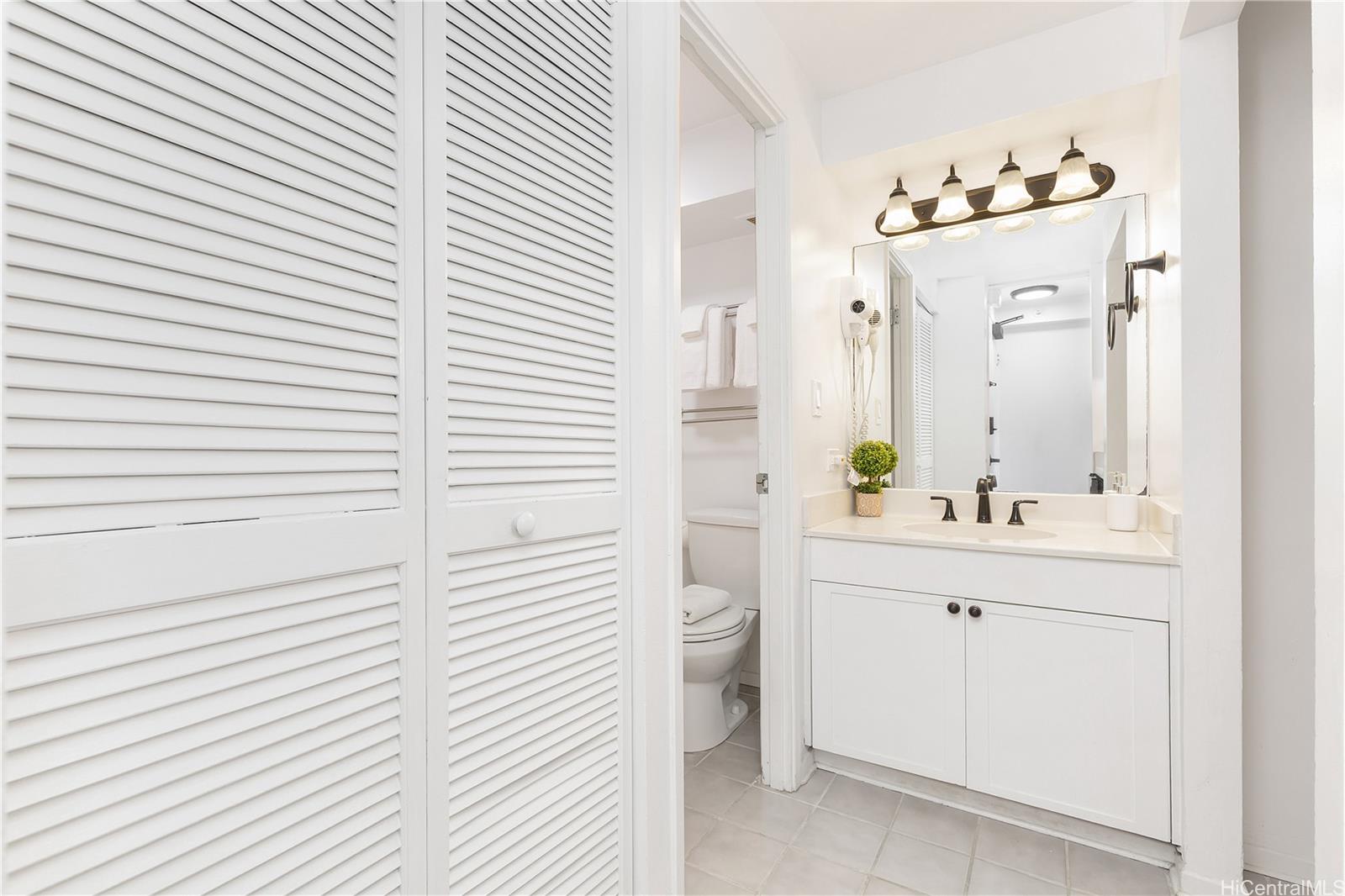 Kuhio Village 2 condo # 506A, Honolulu, Hawaii - photo 13 of 23