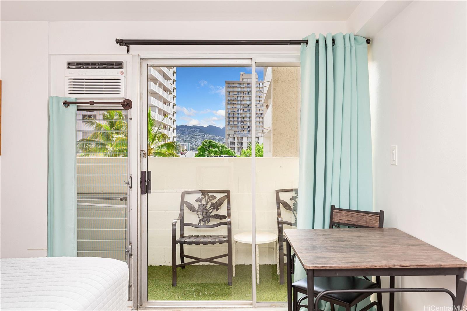 Kuhio Village 2 condo # 506A, Honolulu, Hawaii - photo 4 of 23