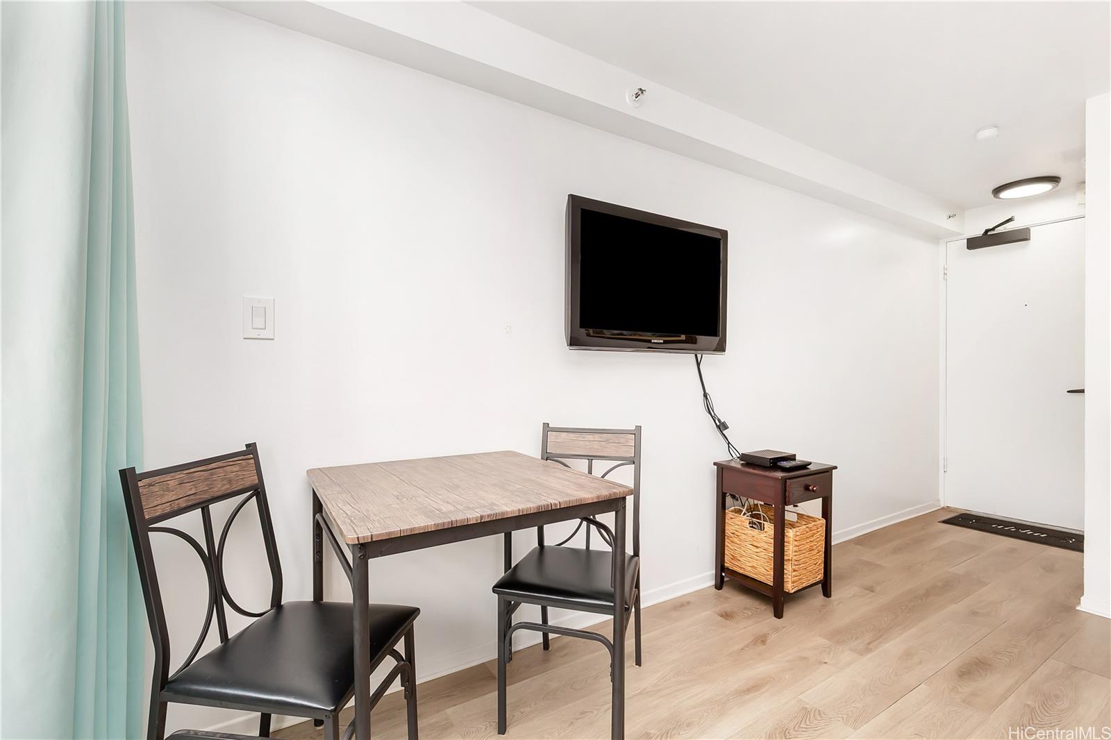 Kuhio Village 2 condo # 506A, Honolulu, Hawaii - photo 7 of 23