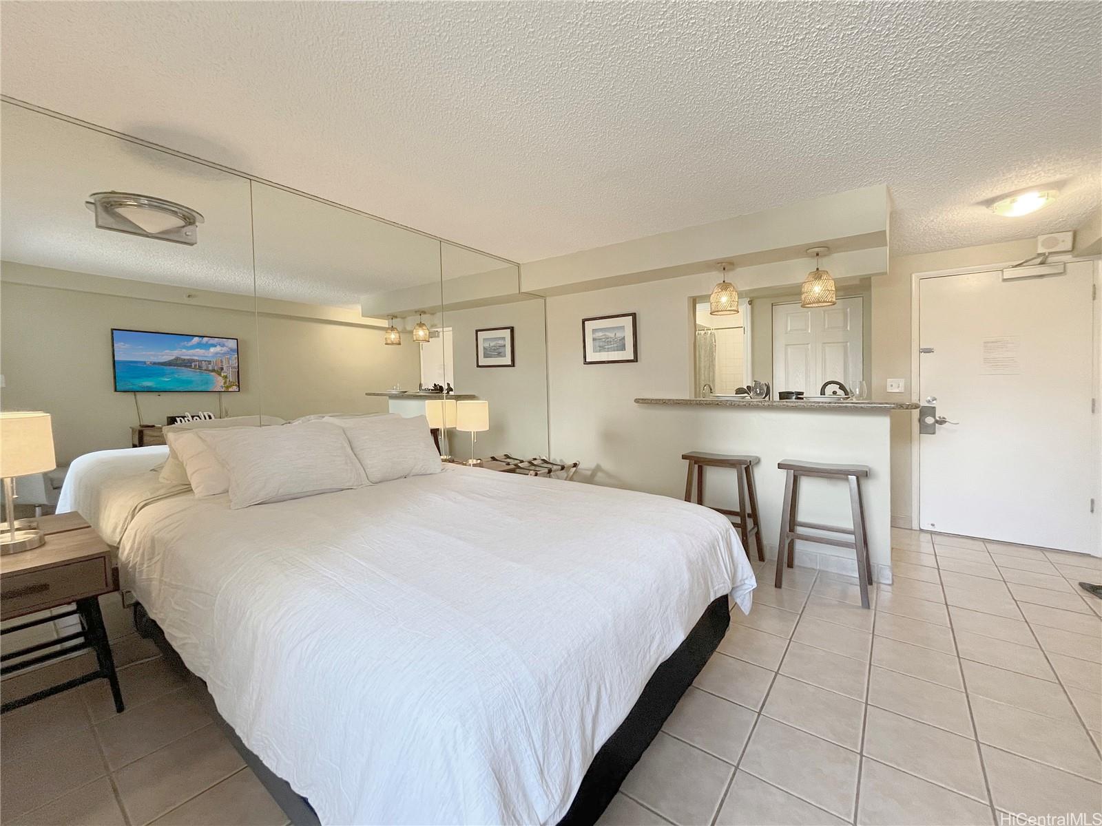 Kuhio Village 2 condo # 905A, Honolulu, Hawaii - photo 2 of 11