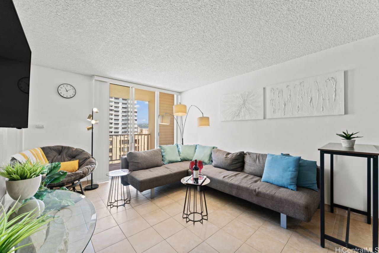 Waikiki Lanais condo # 1101, Honolulu, Hawaii - photo 2 of 25