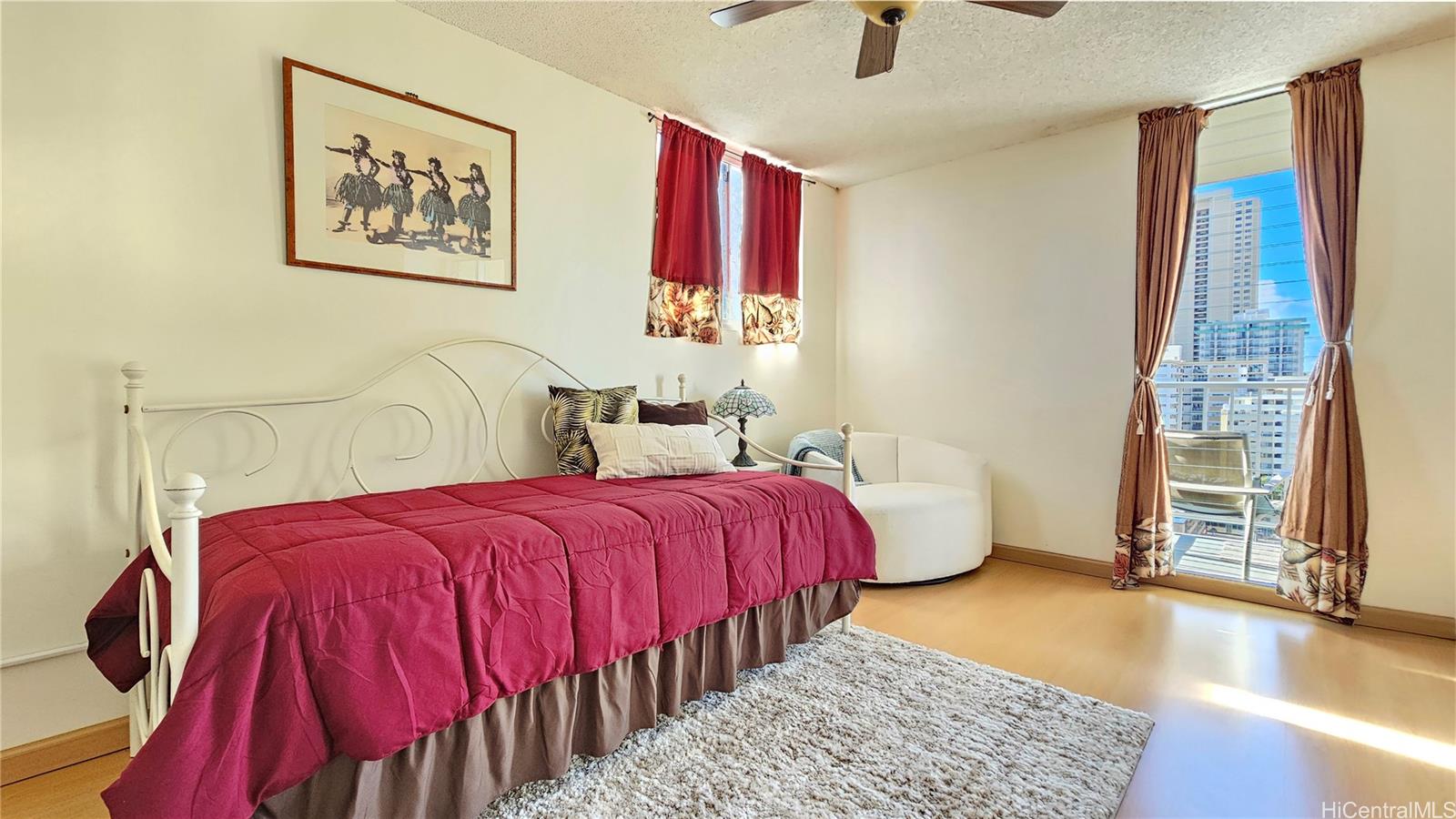 Waikiki Lanais condo # 1405, Honolulu, Hawaii - photo 10 of 24