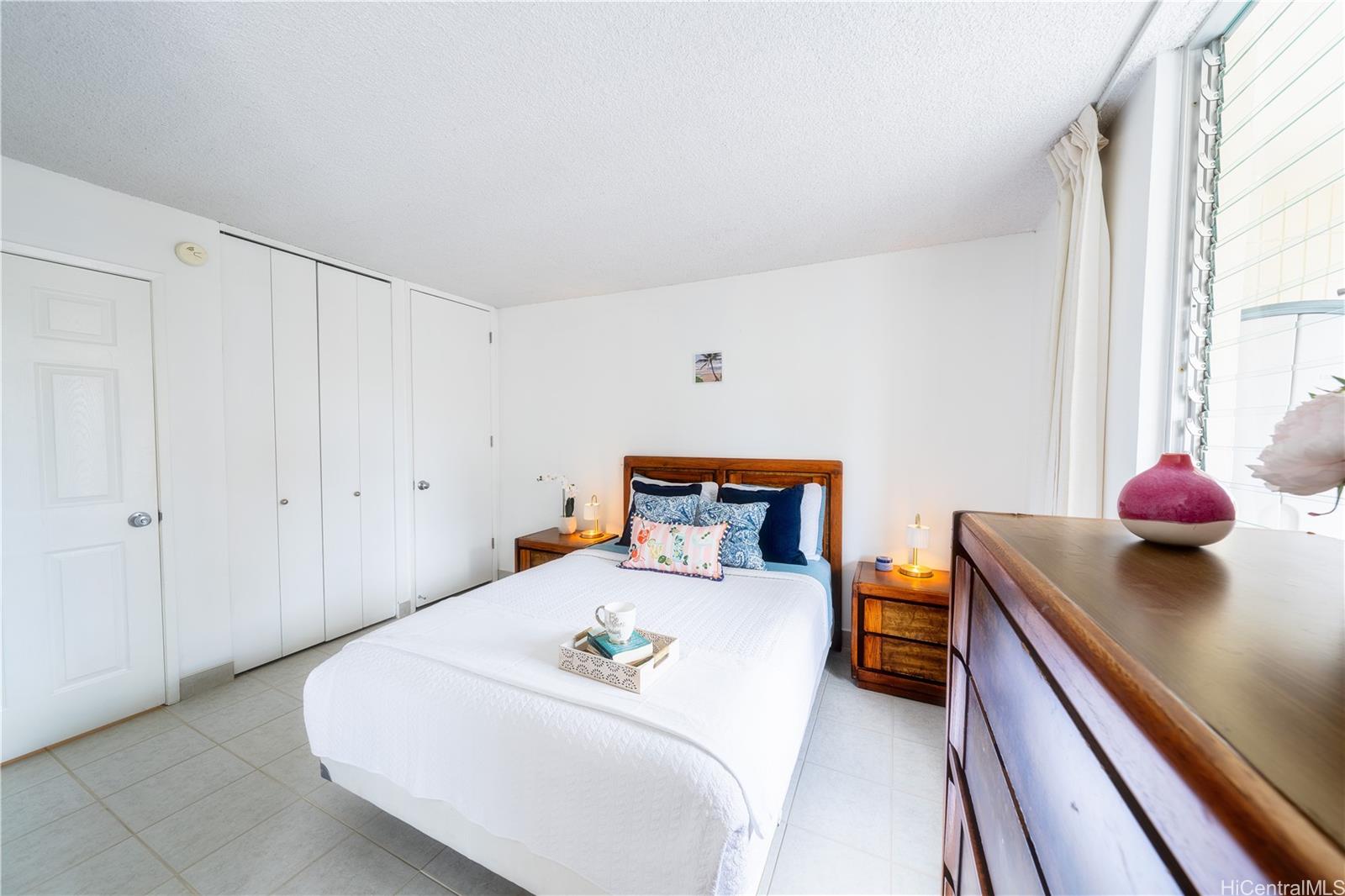 Waikiki Lanais condo # 804, Honolulu, Hawaii - photo 5 of 17