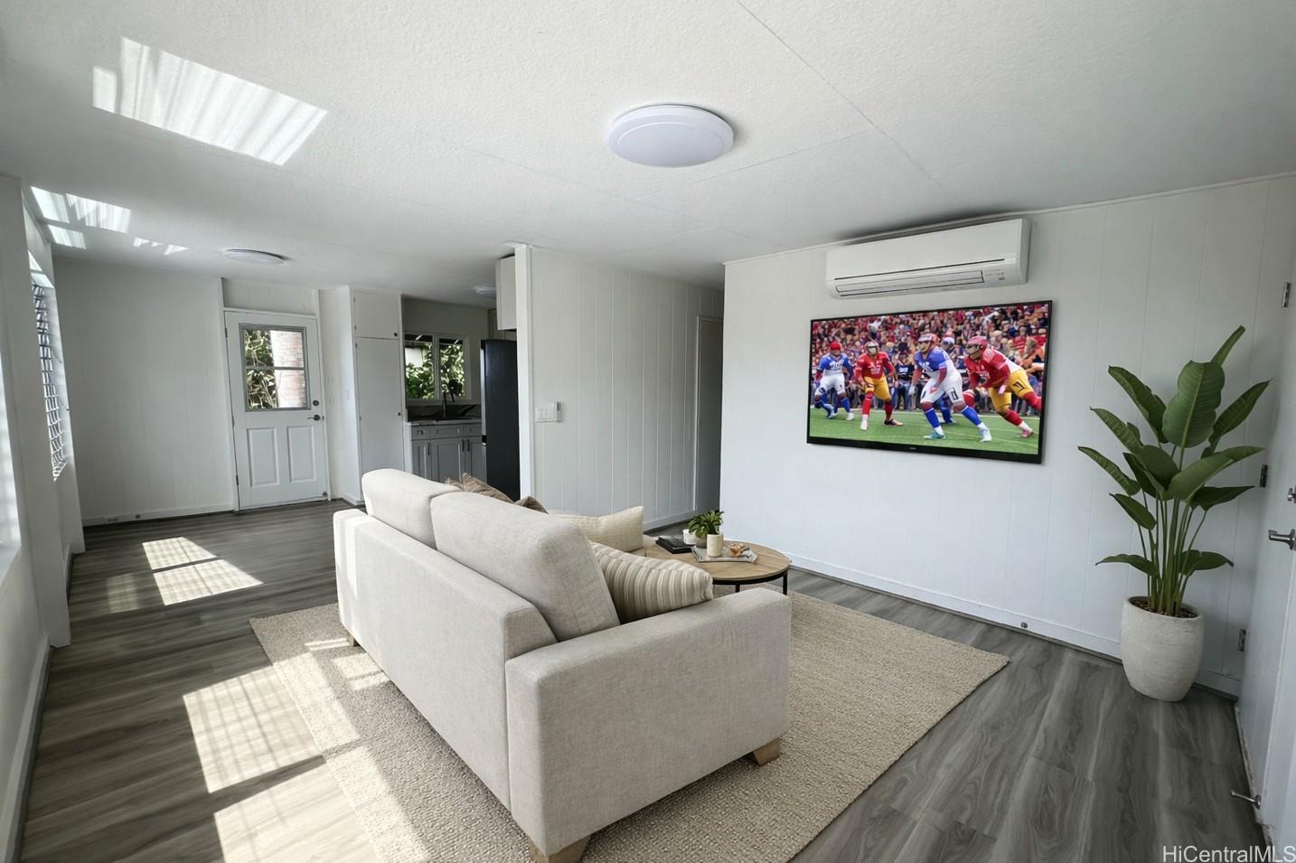 2454 Waolani Ave Honolulu - Rental - photo 14 of 25