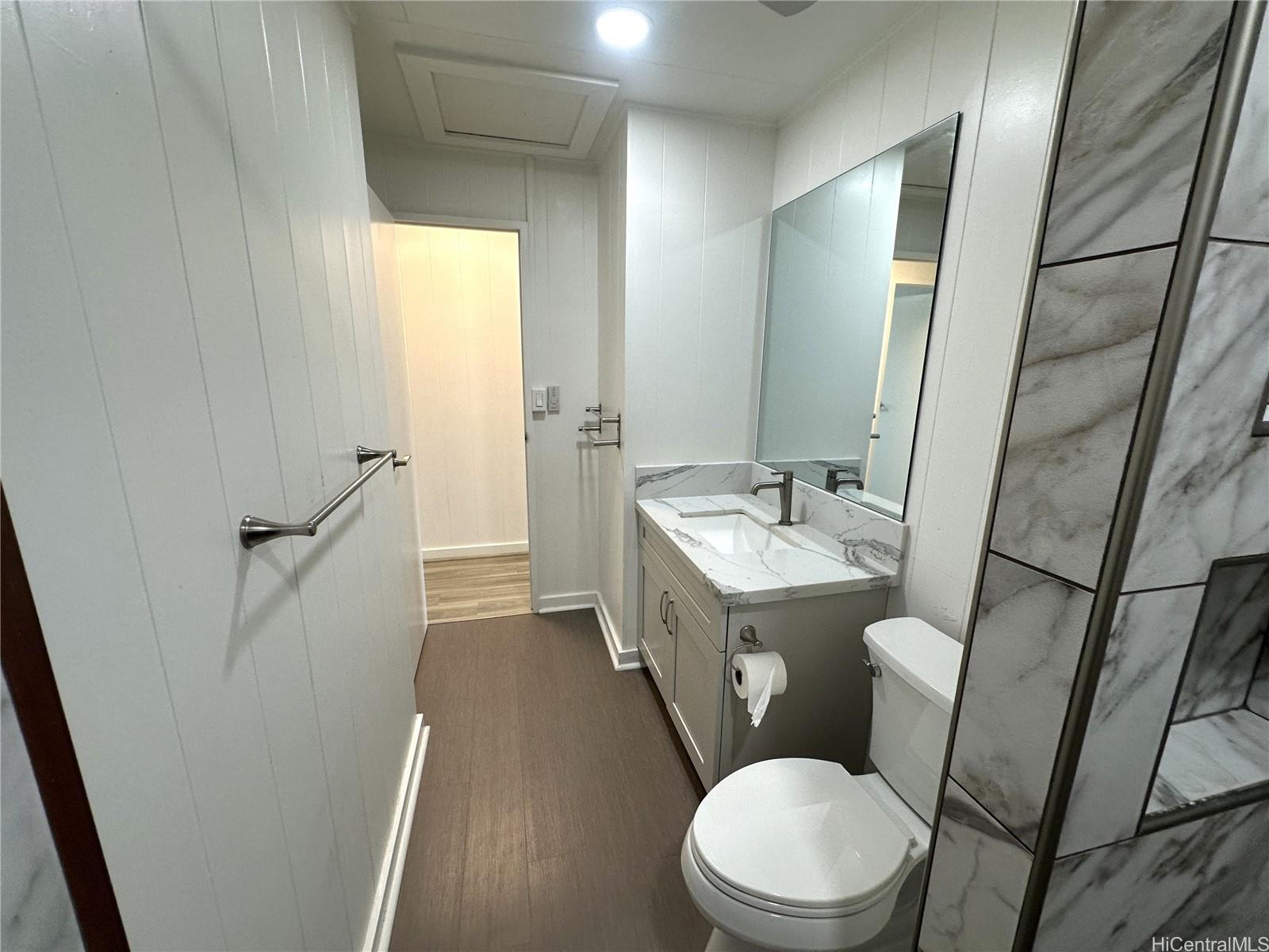 2454 Waolani Ave Honolulu - Rental - photo 15 of 25