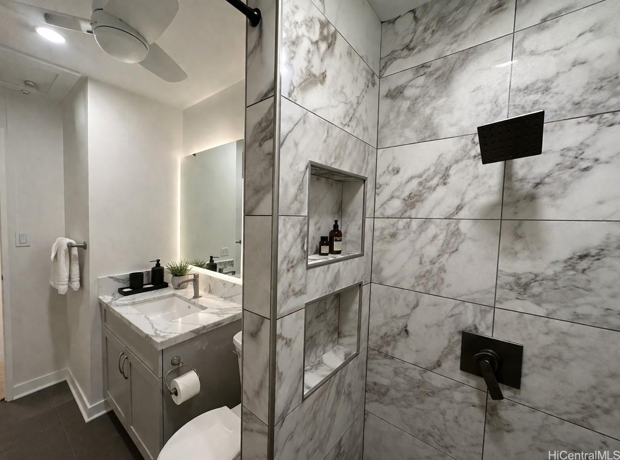 2454 Waolani Ave Honolulu - Rental - photo 17 of 25