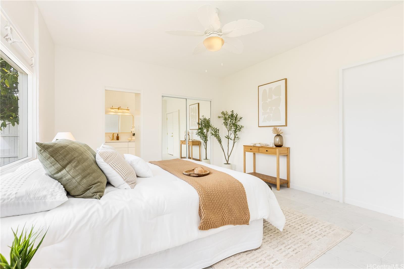 2456  Sonoma Street Manoa Area, Honolulu home - photo 9 of 25