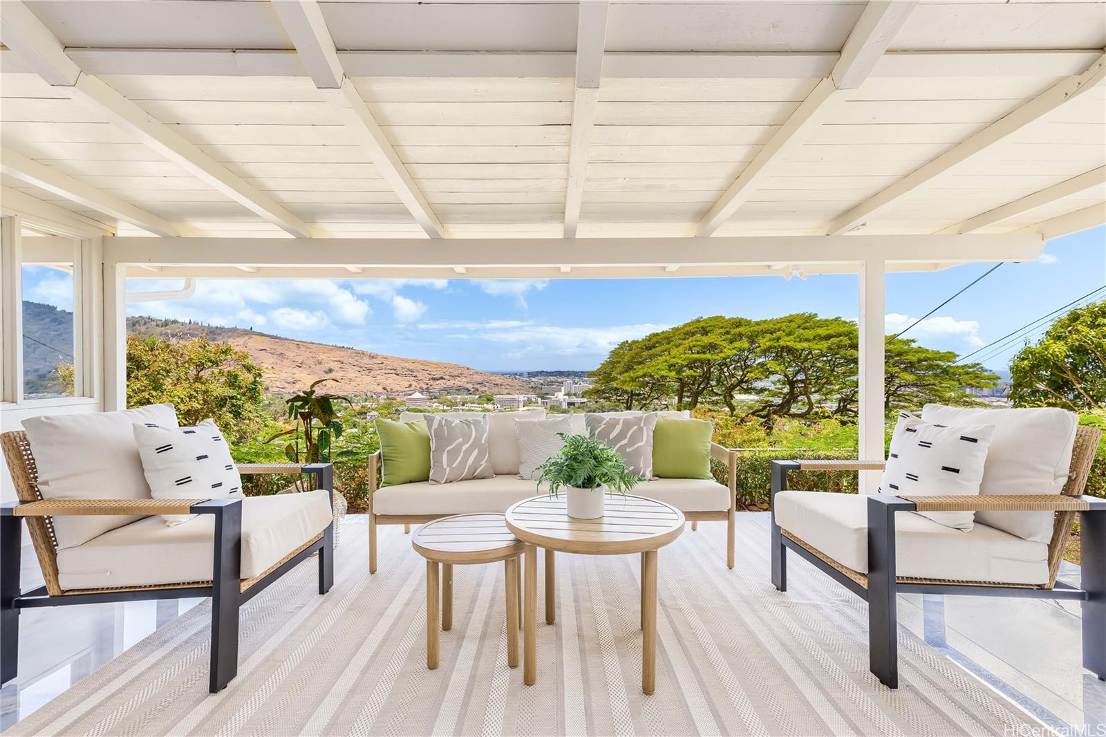 2456  Sonoma Street Manoa Area, Honolulu home - photo 10 of 25