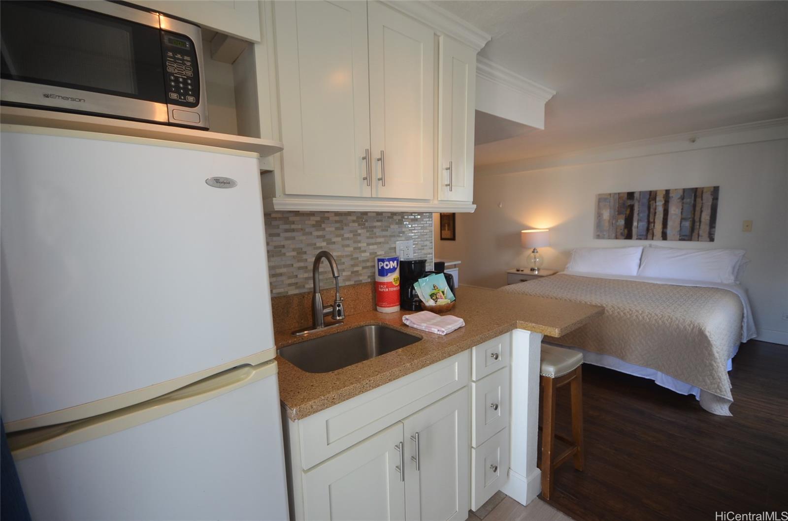 Kuhio Village 1 condo # 1009, Honolulu, Hawaii - photo 5 of 20